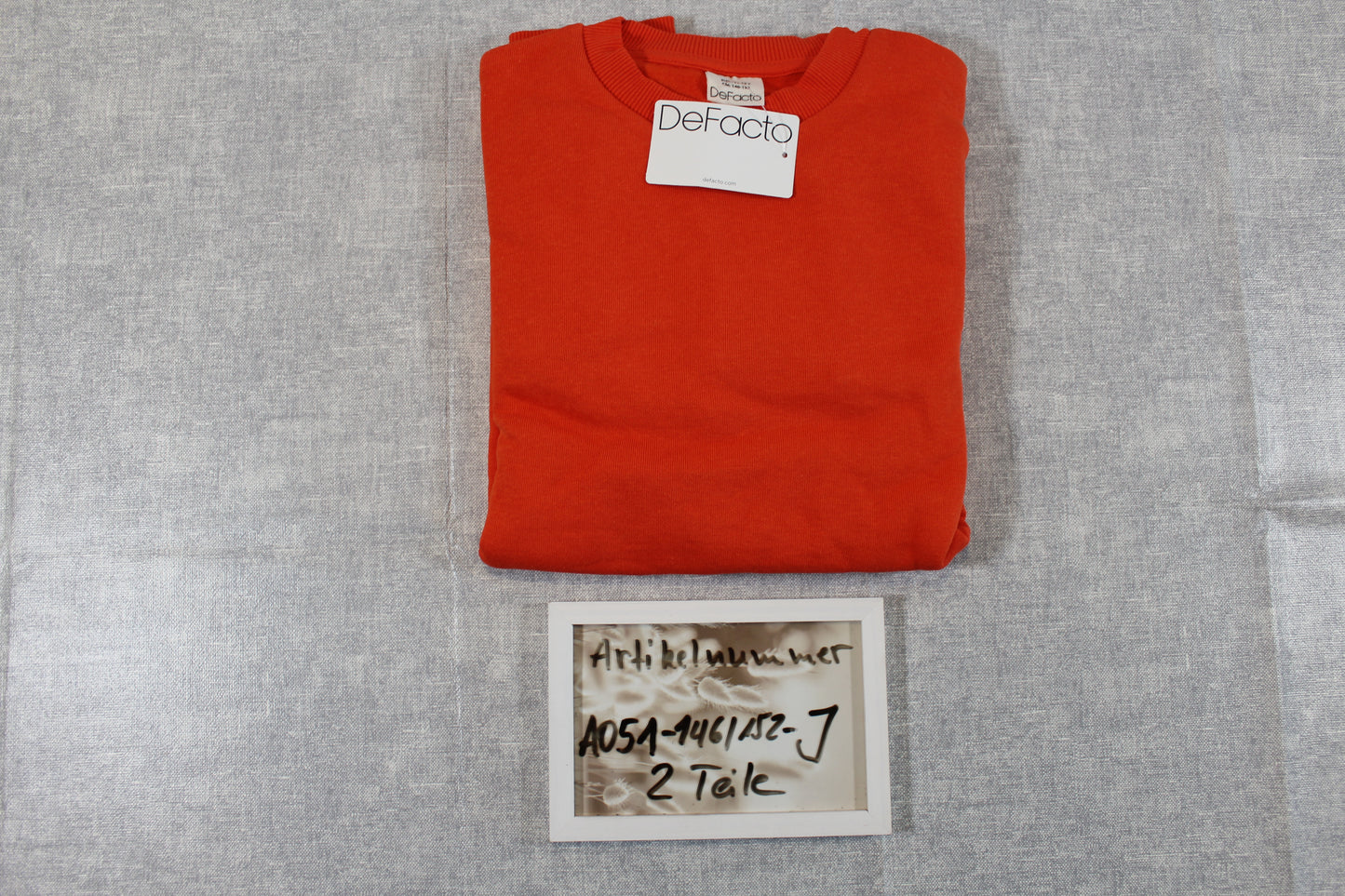 146/152 roter Pullover Jungs