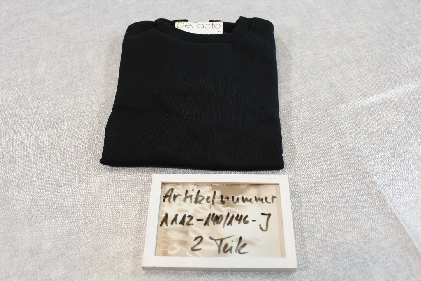 140/146 Schwarzer Pullover Jungs