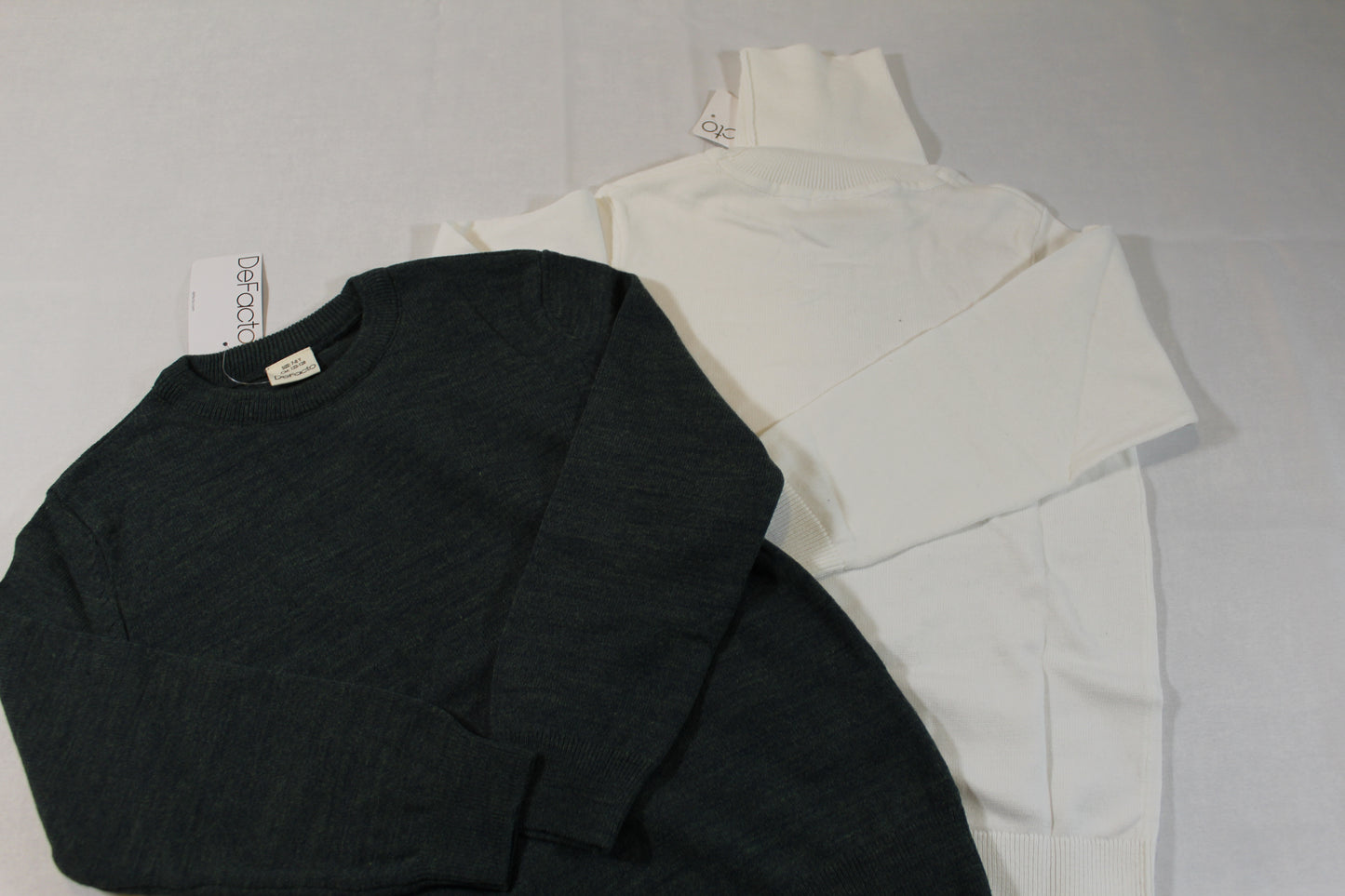 Set Moderne Pullover Jungs 122/128