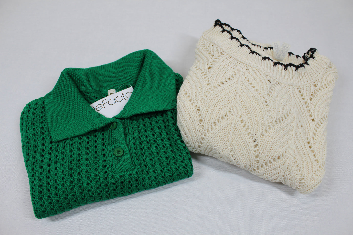 Set Schöne Strickpullover kurz Grün Lang Weiß Mädchen 122/128