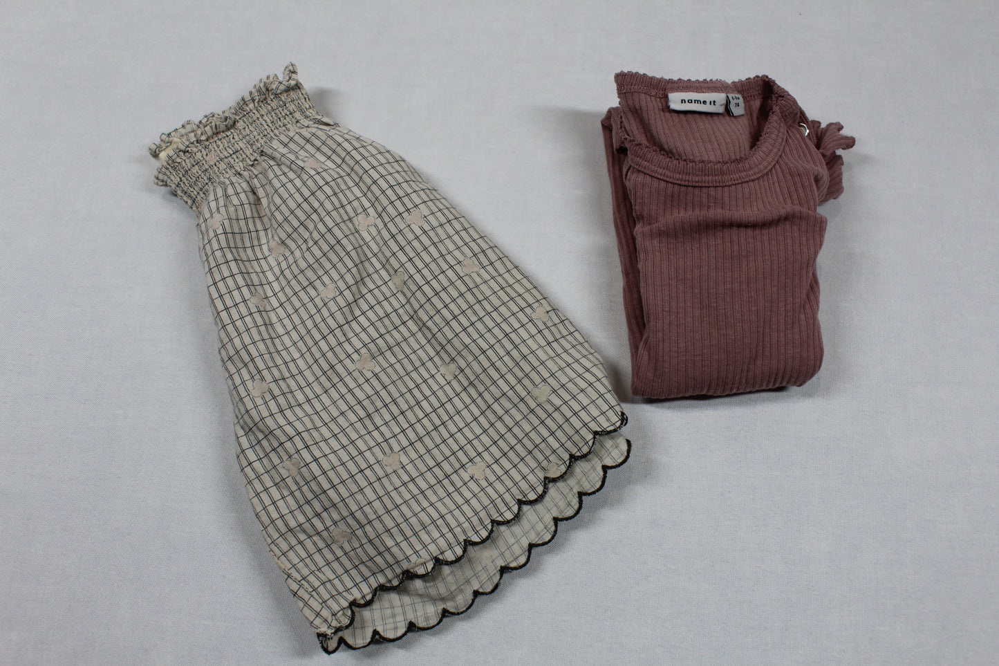 Set Kurze Hose Dunkelrosa Body Mädchen 74/80