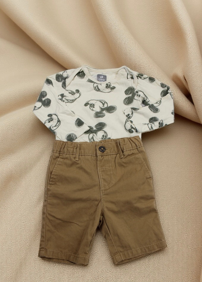 Set Body Motiv Mickey Kurze Braune Hose Jungs 86/92