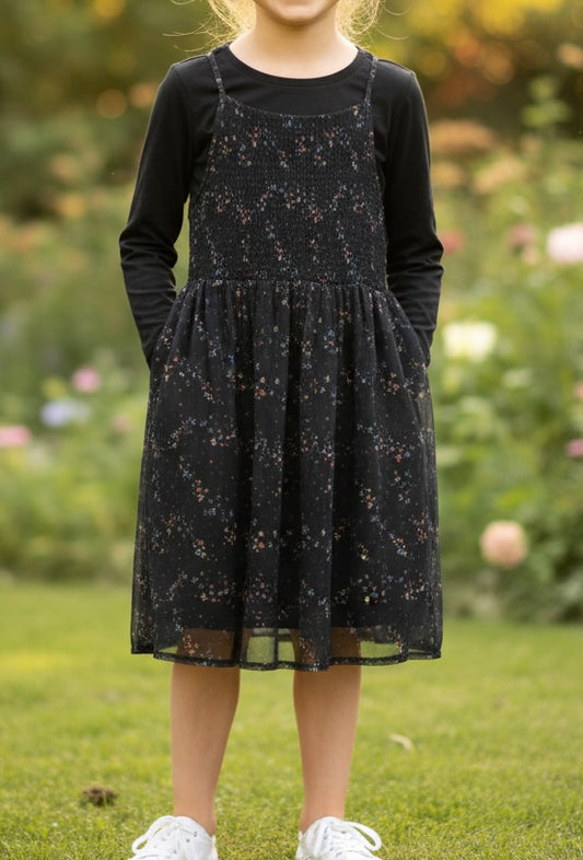 Sommerkleid mi Langarmshirt Schwarz Mädchen, sehr gefragt 158/164