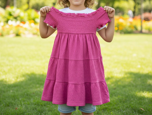 Schönes Dunkelrosa Kleid Mädchen 134/140
