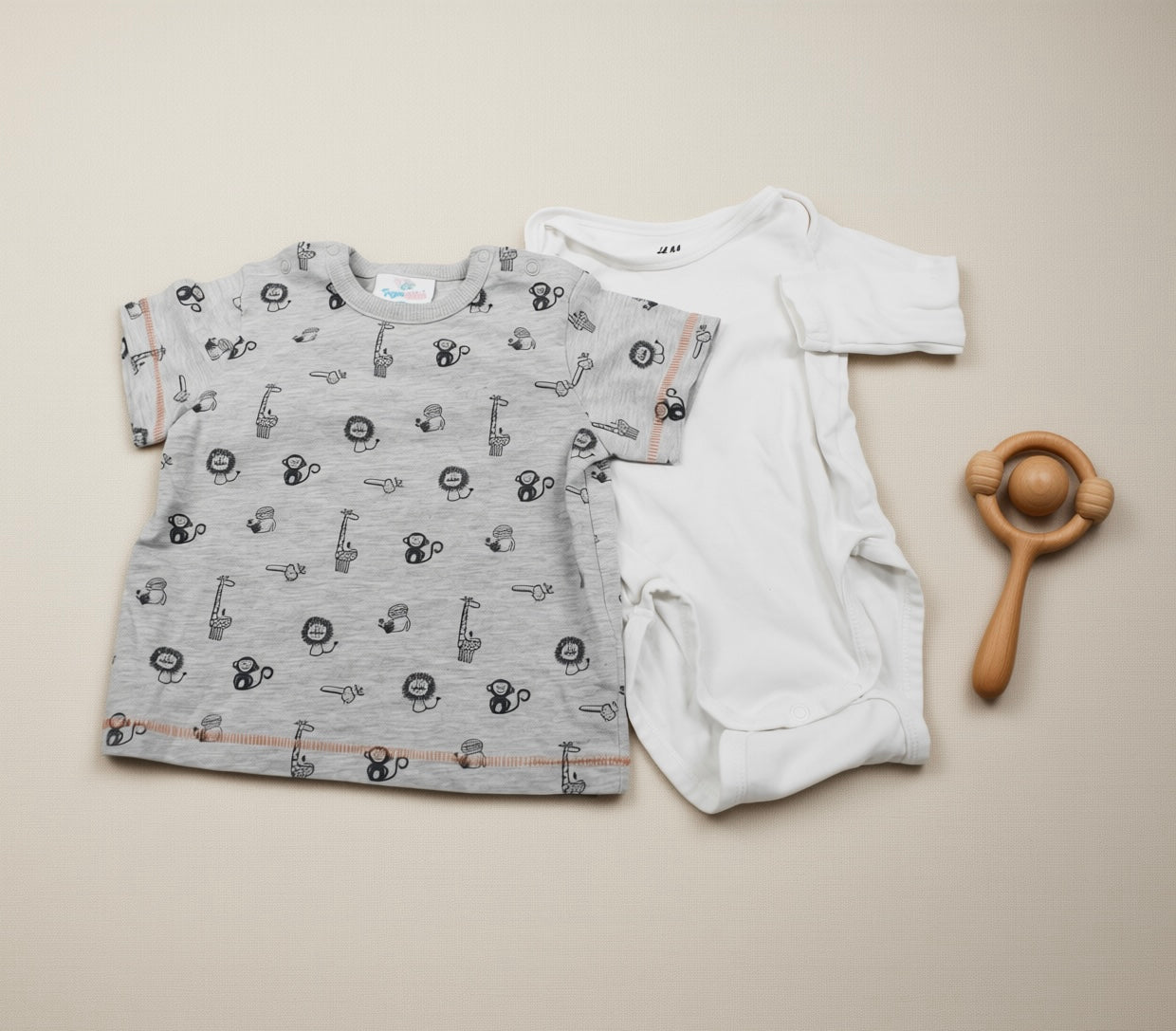 Set T-Shirt Grau Motiv Body Weiß Jungs 62/68