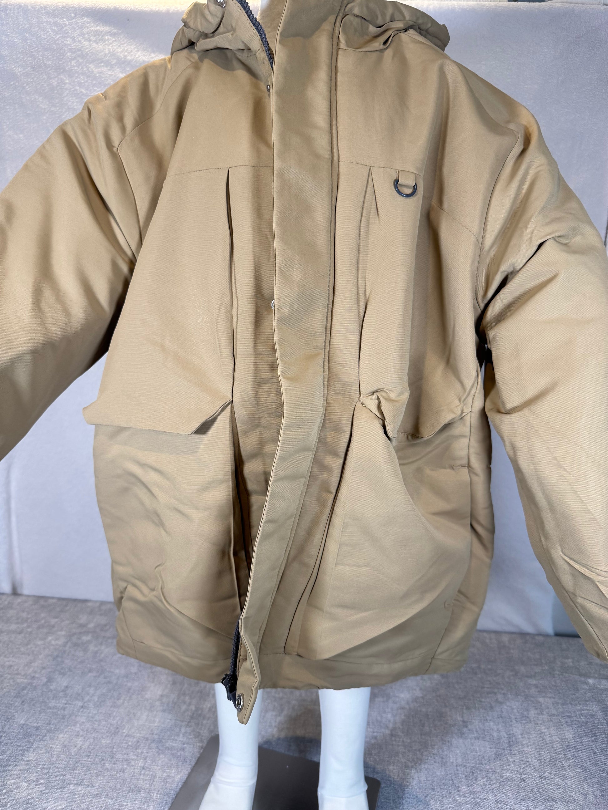 146/152 Beige Winterjacke Jungs
