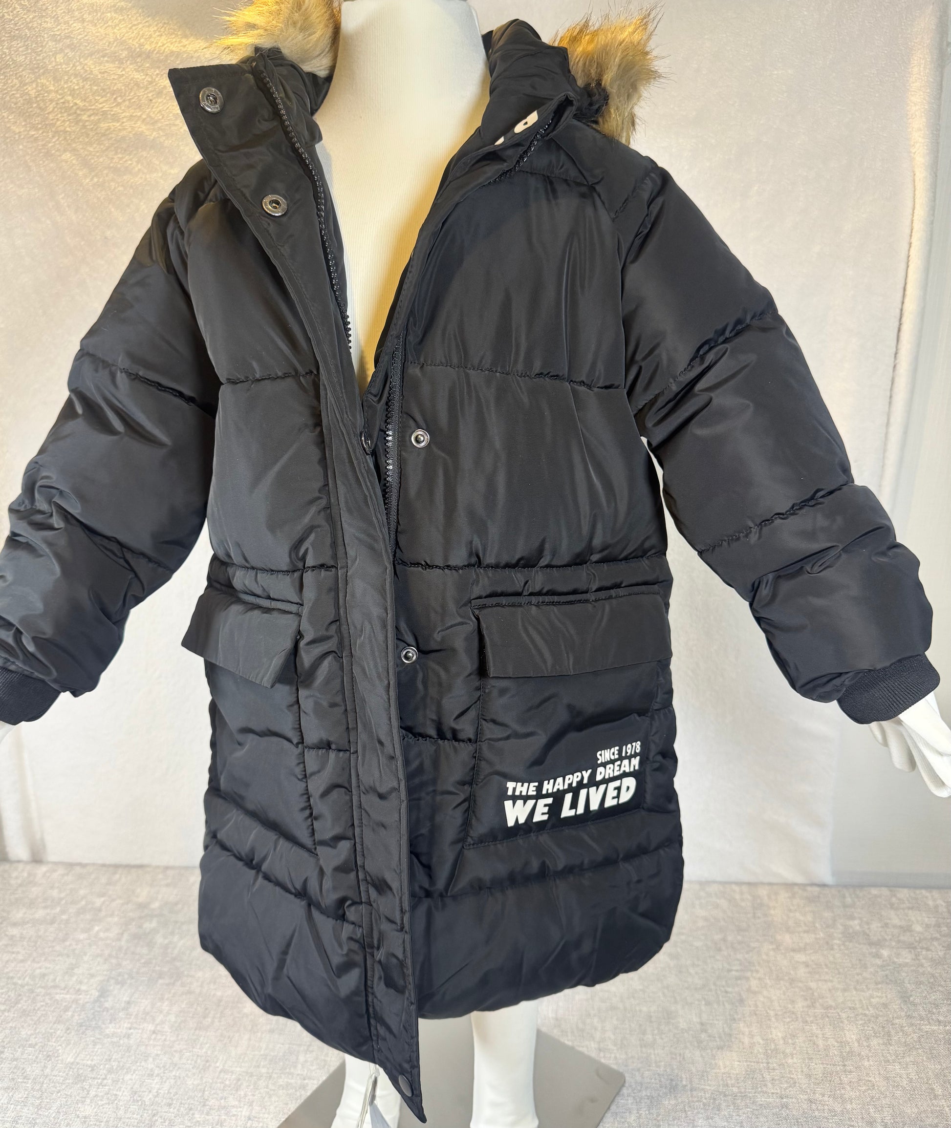 104/110 Winterjacke schwarz Mädchen