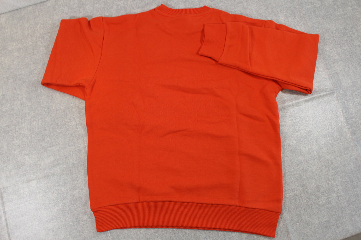 roter Pullover Jungs 146/152