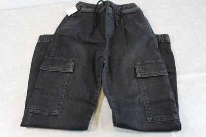 schwarze moderne Jeans Jungs 146/152