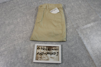 146/152 leichte Beige Hose Jungs