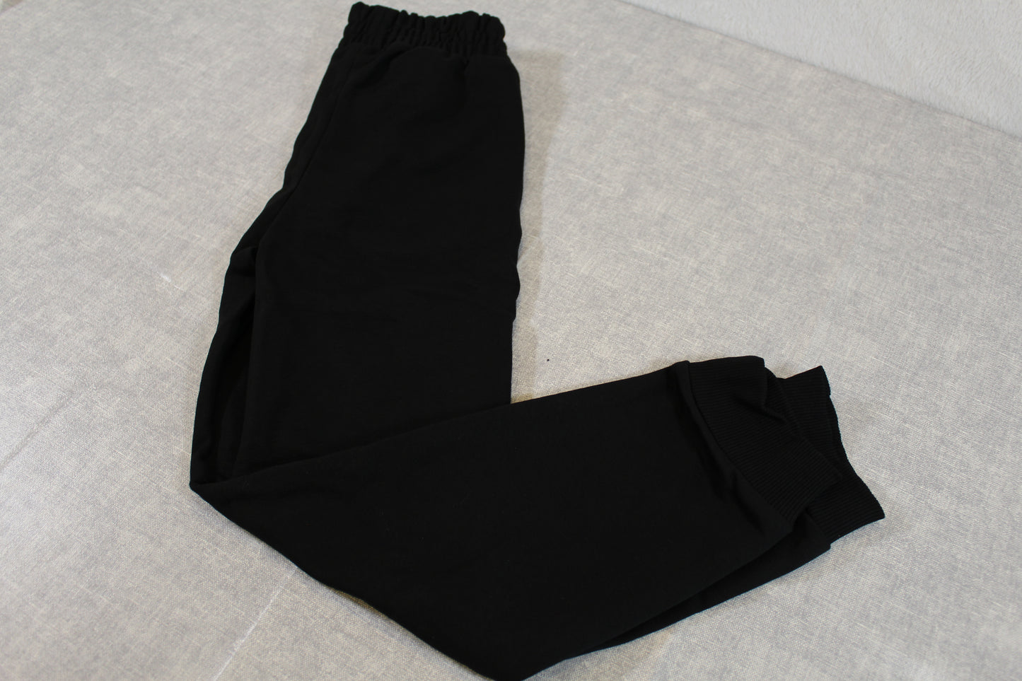 Schwarze Jogginghose Jungs 134/140