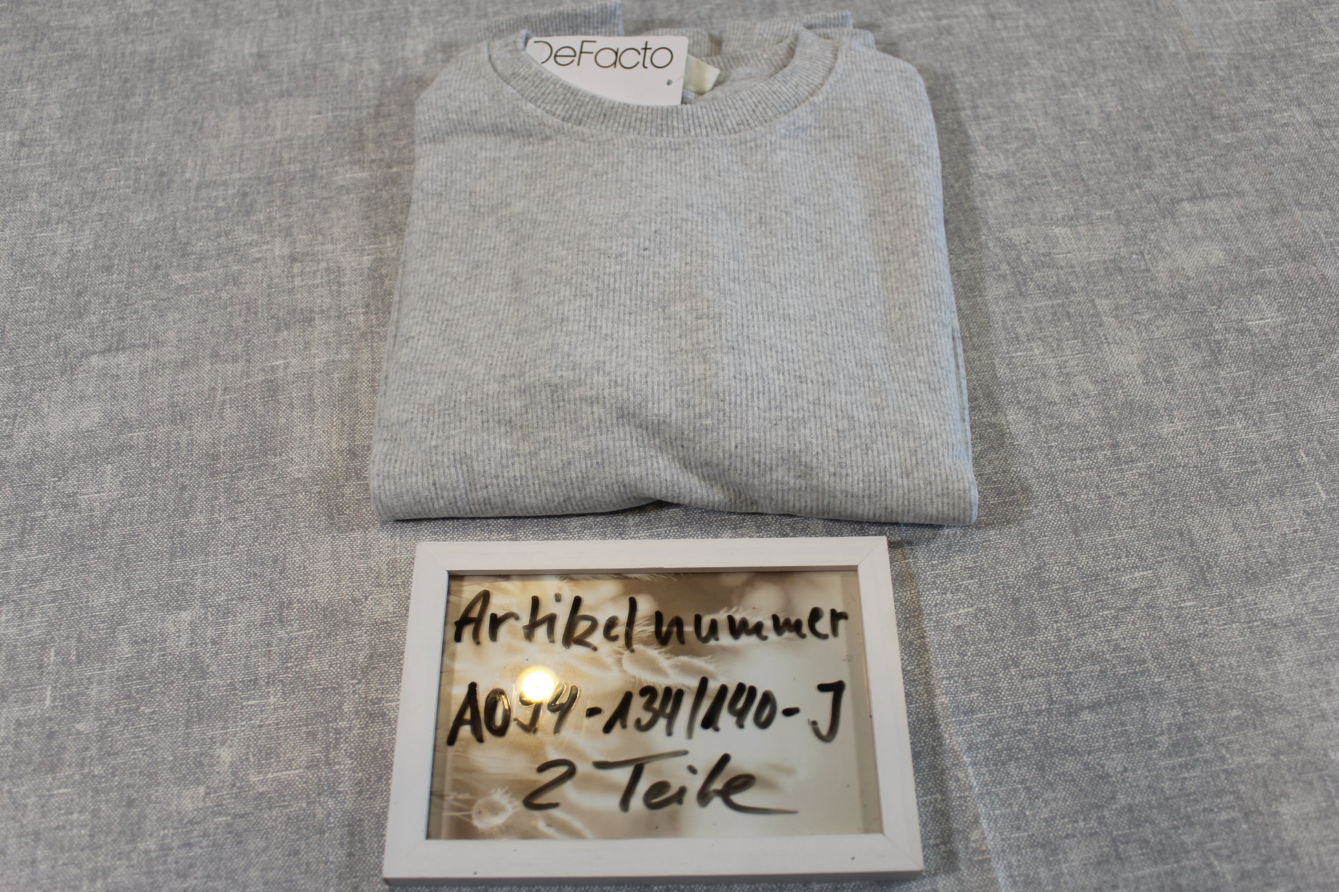134/140 Grau  Pullover Jungs