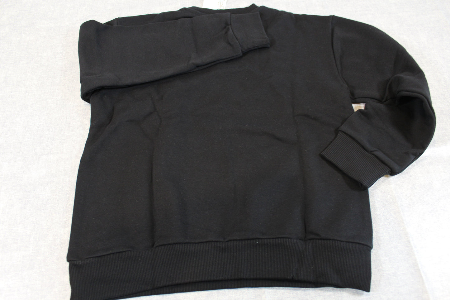 Schwarzer Pullover Jungs 134/140