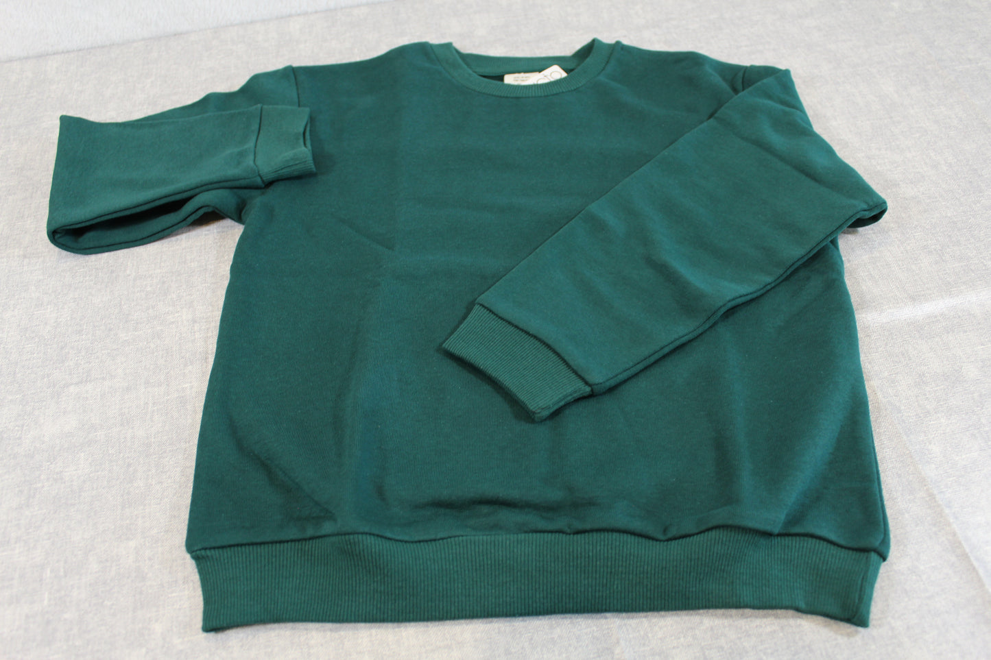 Grüner Pullover Jungs 134/140