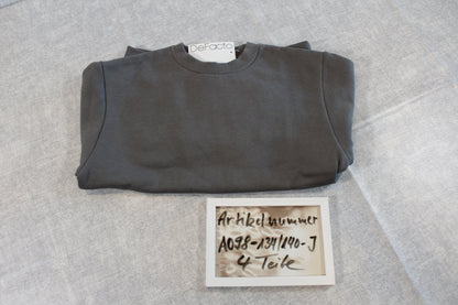 116/122 Grauer Pullover Jungs