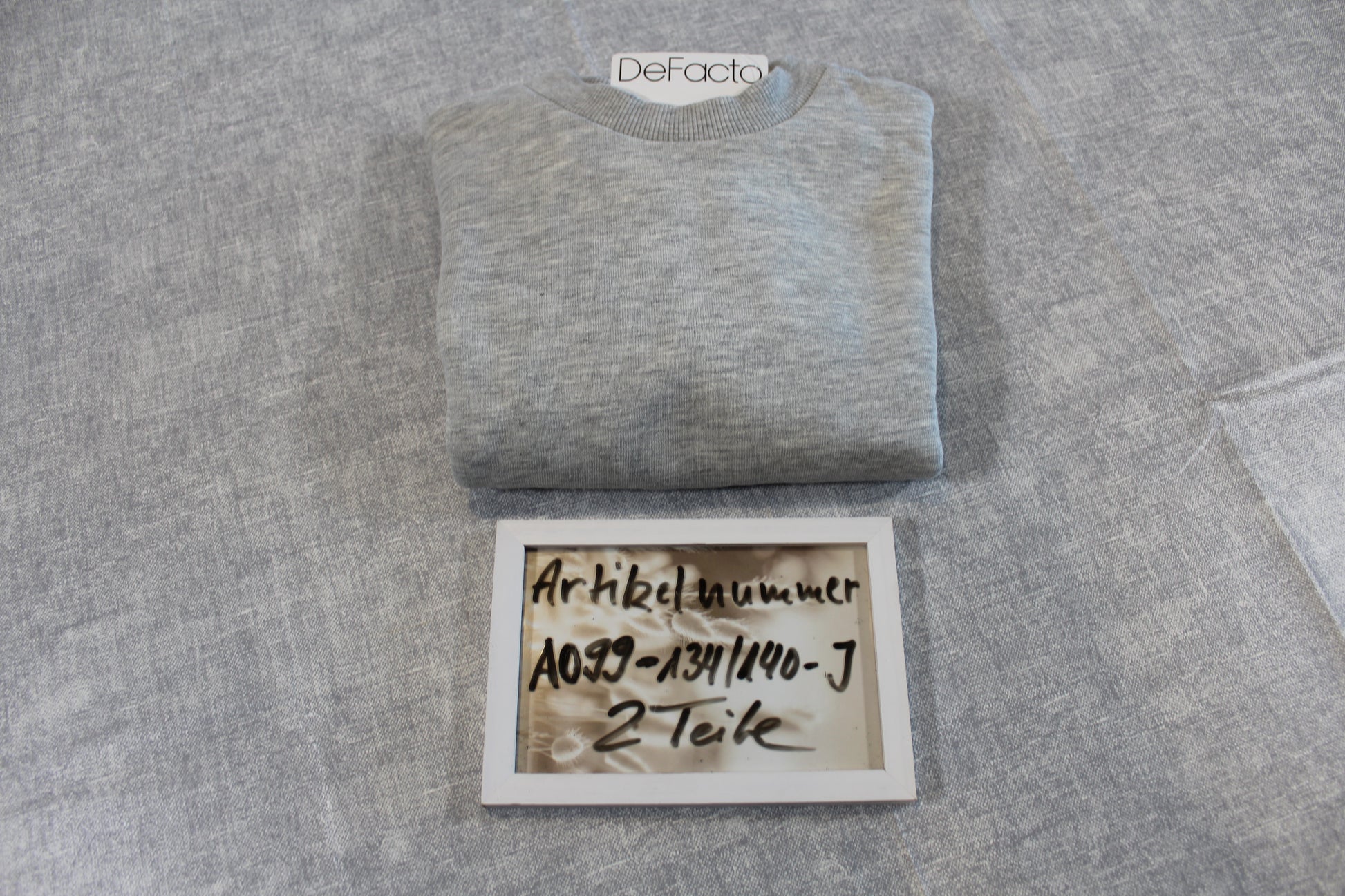 116/122 Hellgrauer Pullover Jungs