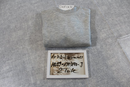 116/122 Hellgrauer Pullover Jungs