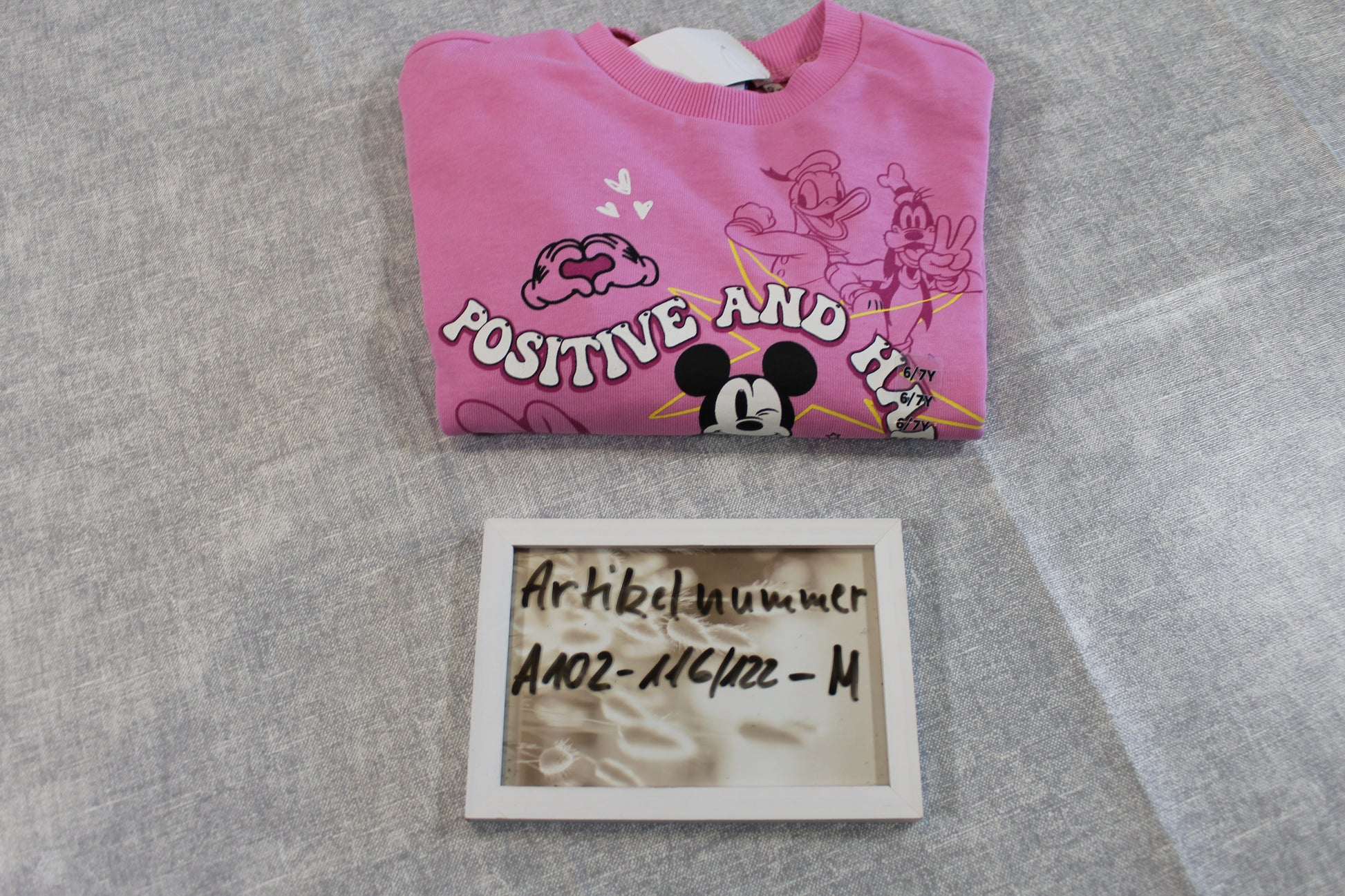 116/122 stylischer Pullover mit Disney Motiv Mädchen