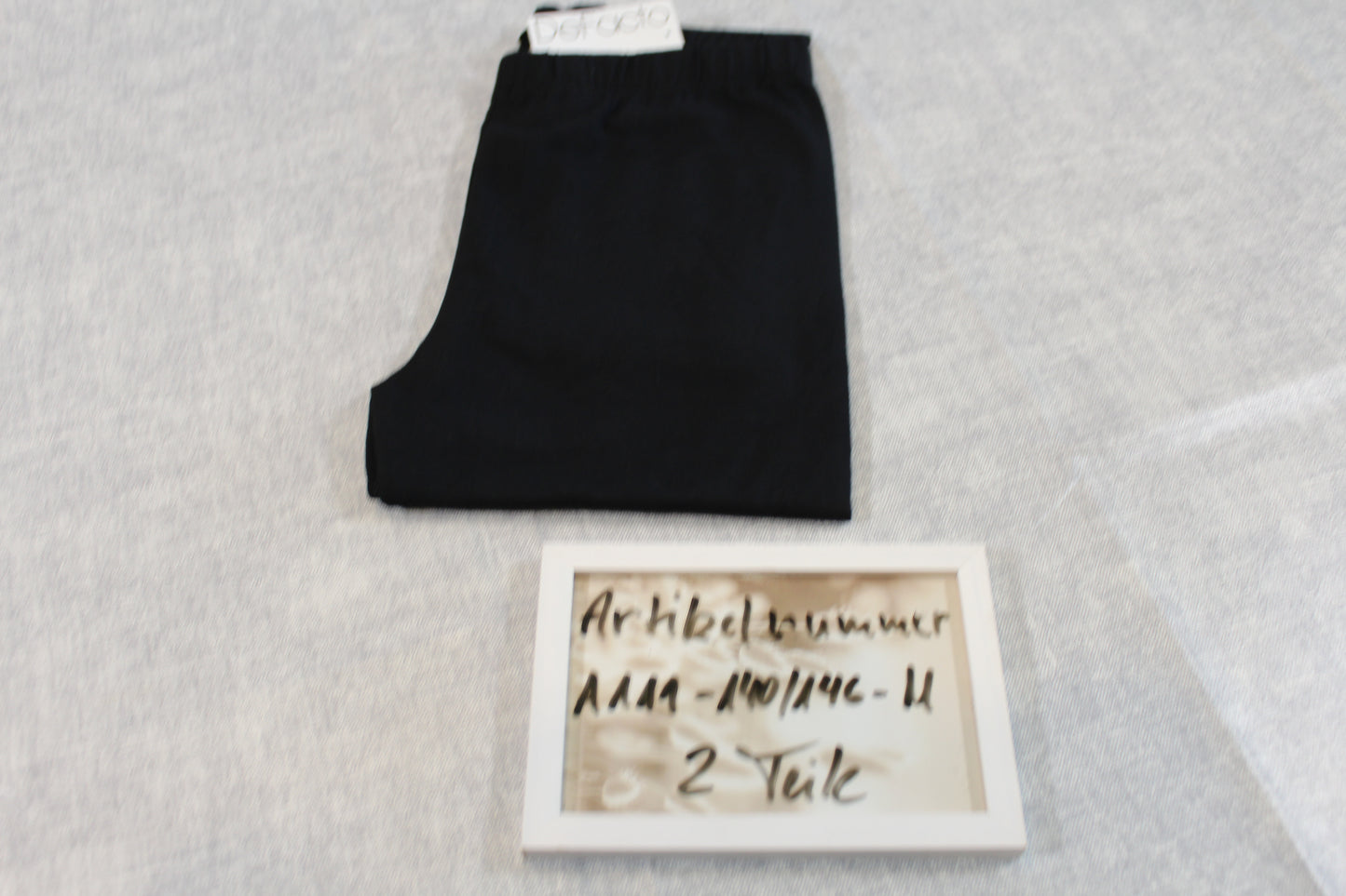 140/146 Schwarze leichte Hose Mädchen