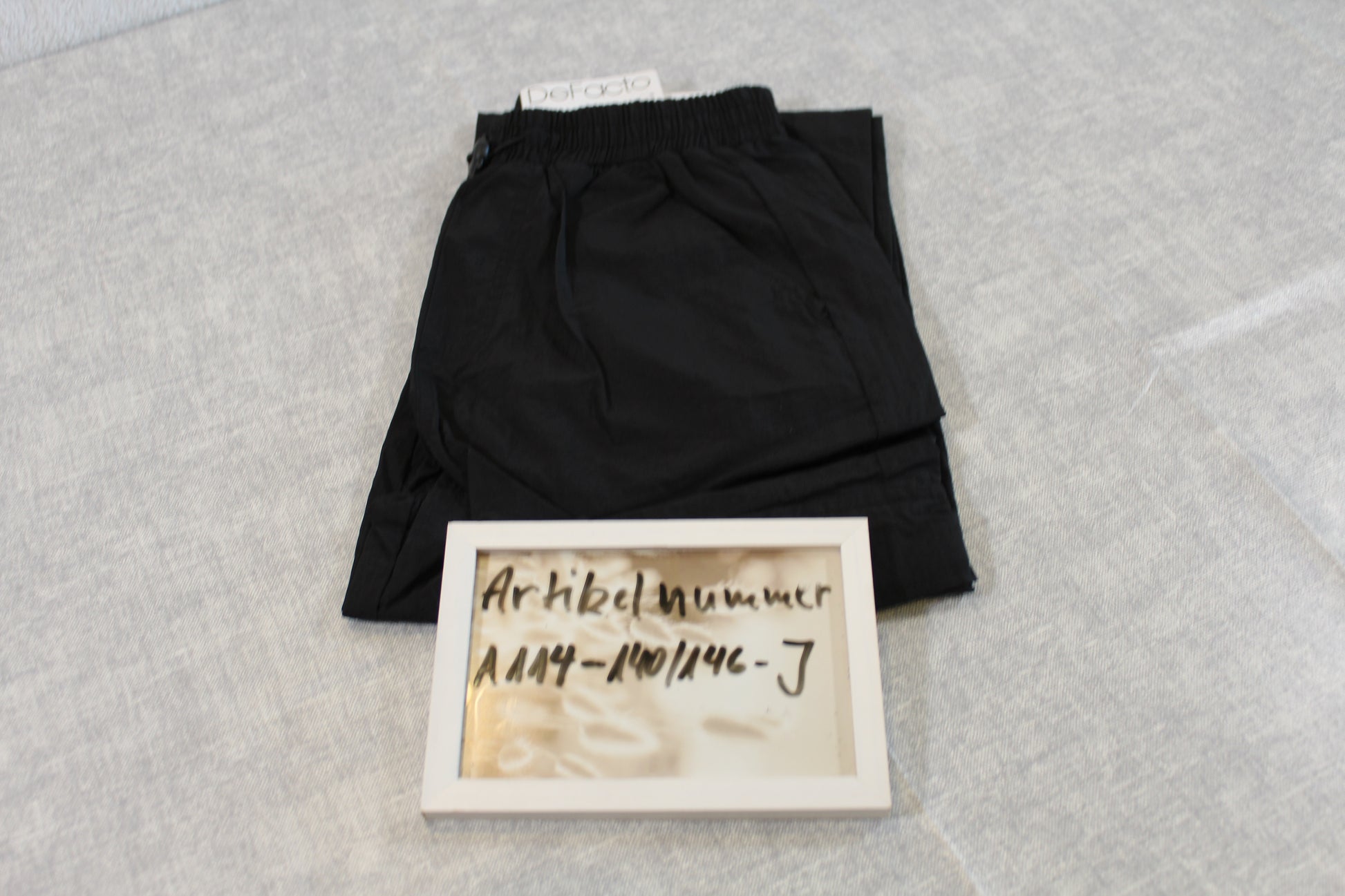 140/146 leichte Schwarze Hose Jungs