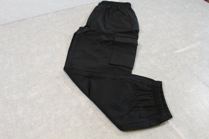 leichte Schwarze Hose Jungs 140/146