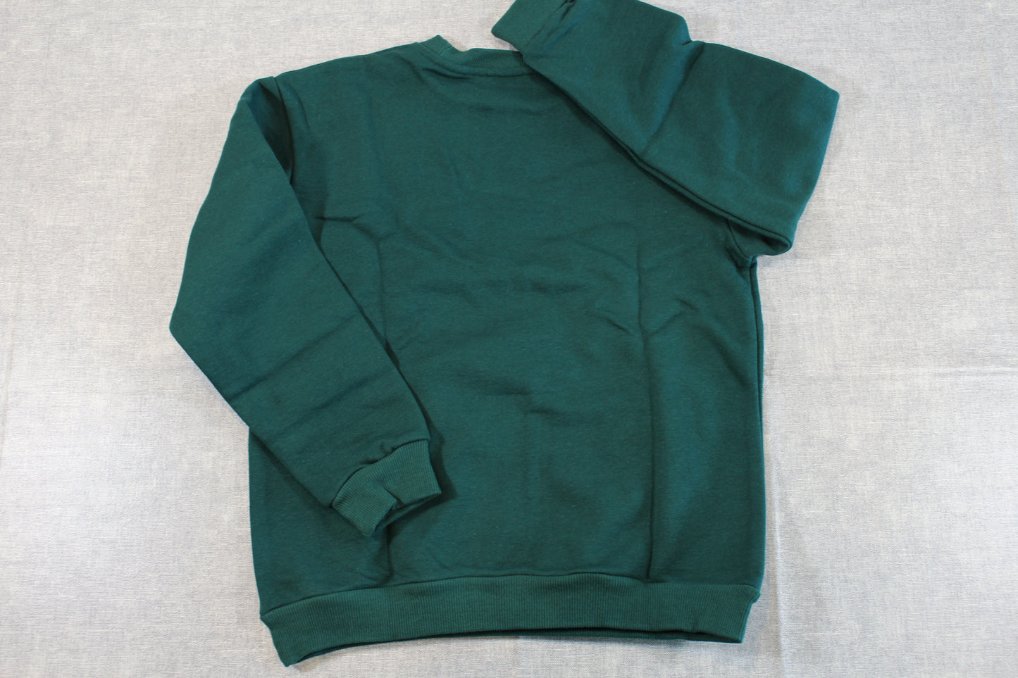 Grüner Pullover Jungs 140/146