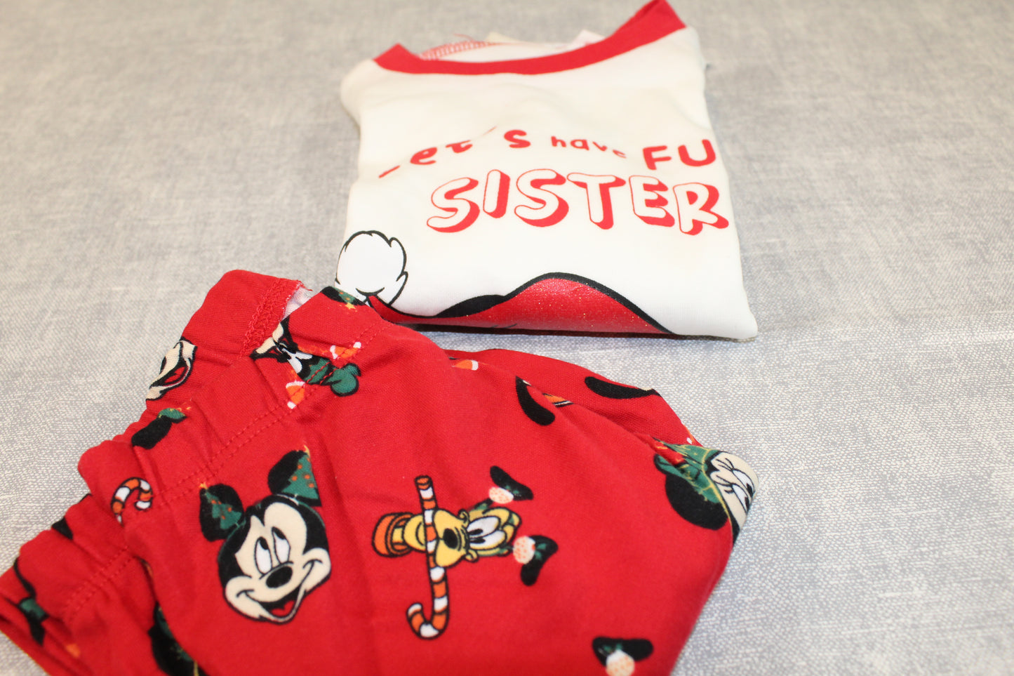 Mickey Mouse Schlafanzug mit Etikett 80/86