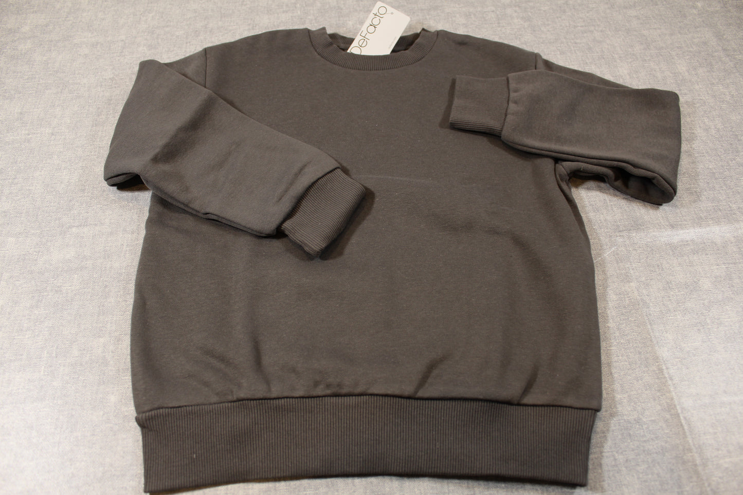 128/134 Brauner Pullover Jungs