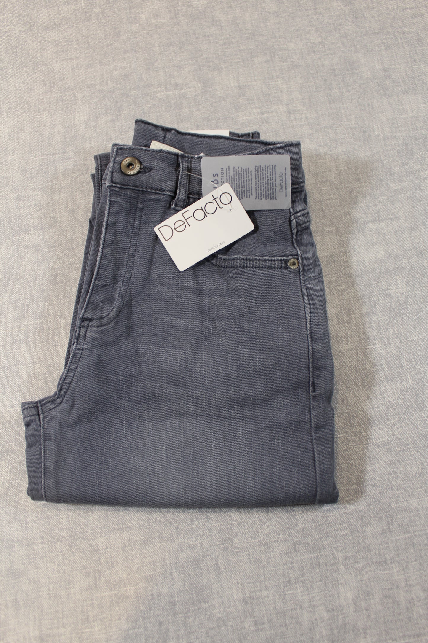 Graue Jeans Jungs 128/134