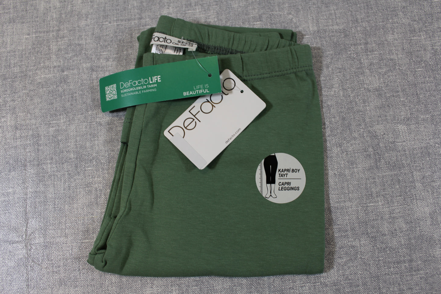 Grüne Leggins Mädchen 128/134
