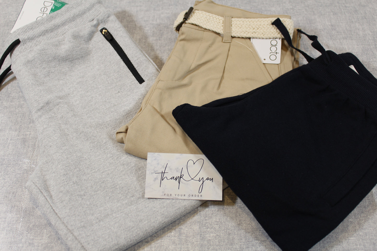 Bekleidungsset stylische Jogginghosen  feine Hose Jungs 128/134