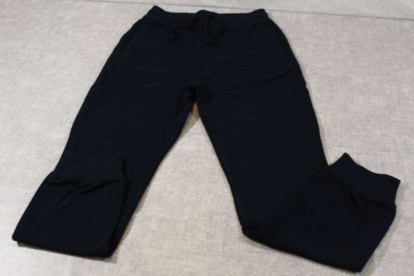 Bekleidungsset stylische Jogginghosen  feine Hose Jungs 128/134