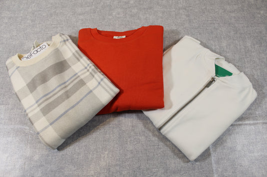 128/134 Bekleidungsset Roter Pullover Elegante Weste mit Pullover gestreift Jungs