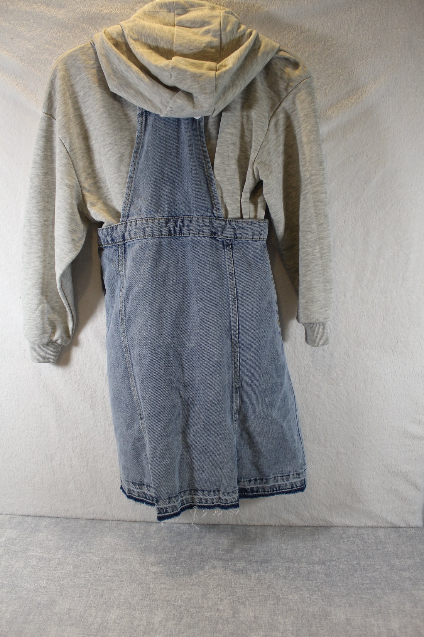 Bekleidungsset Stylischer Jeansrock Motiv Pullover Mädchen 128/134
