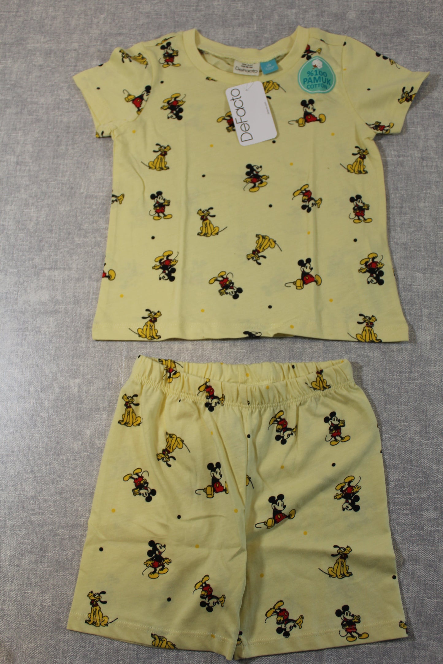 kurzer Schlafanzug Mickey Mouse 98/104