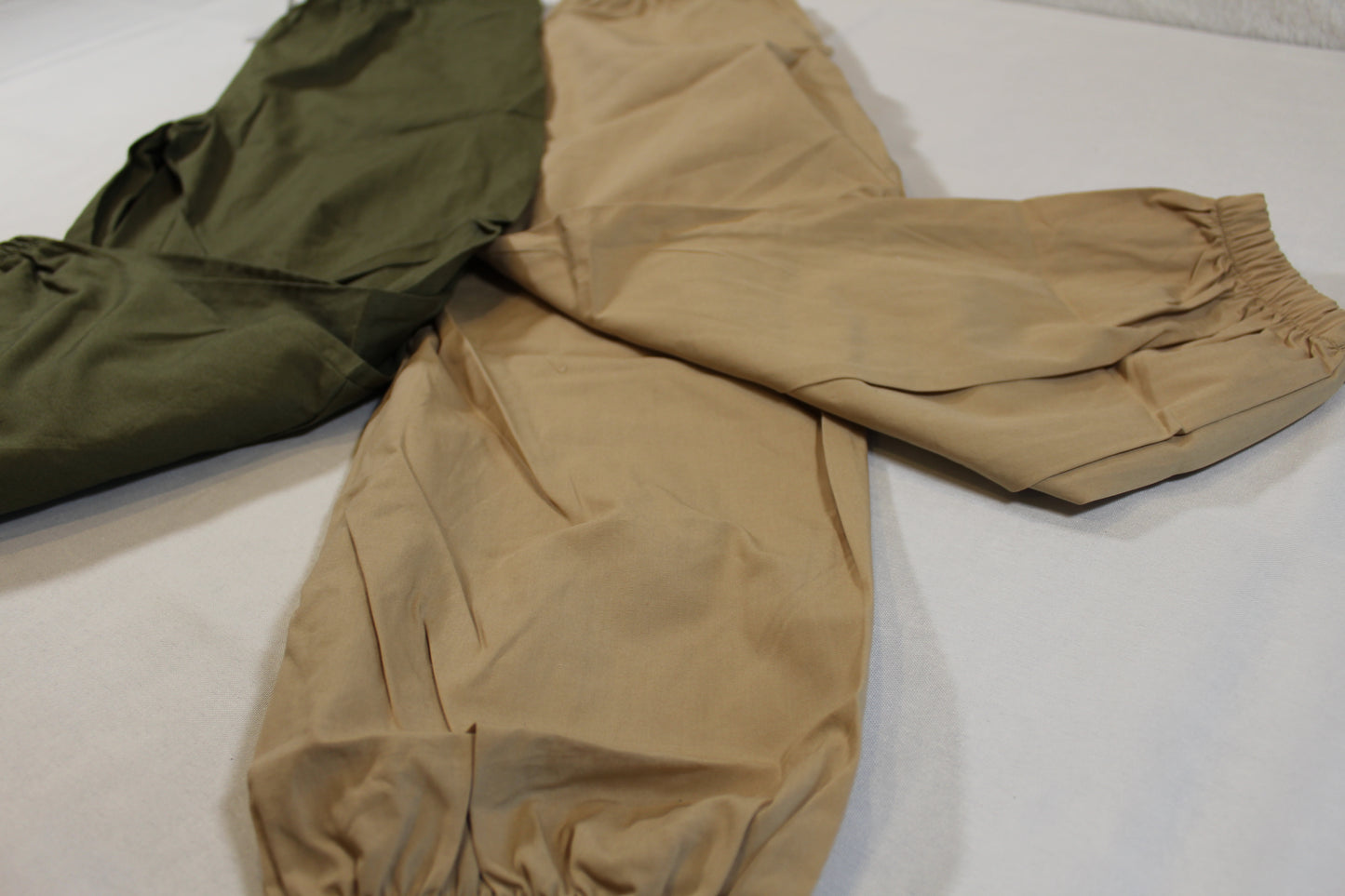 Set Stylische leichte Hosen Mädchen 122/128