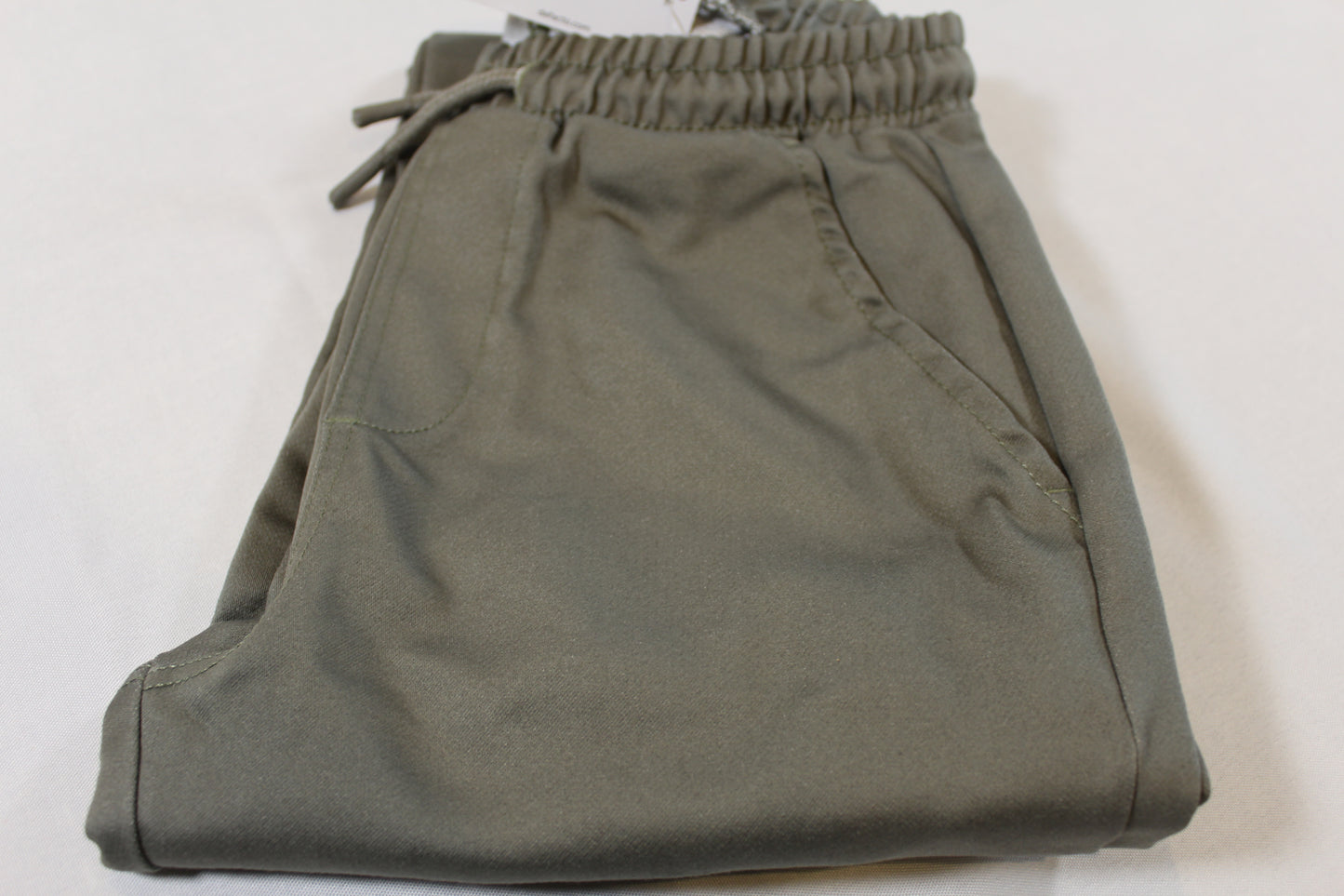 Stylische leichte Hose mit Seitentaschen Jungs 134/140