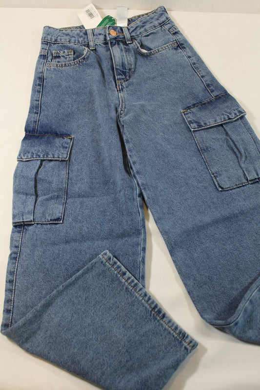 134/140 Stylische Jeans mit Seitentaschen Mädchen
