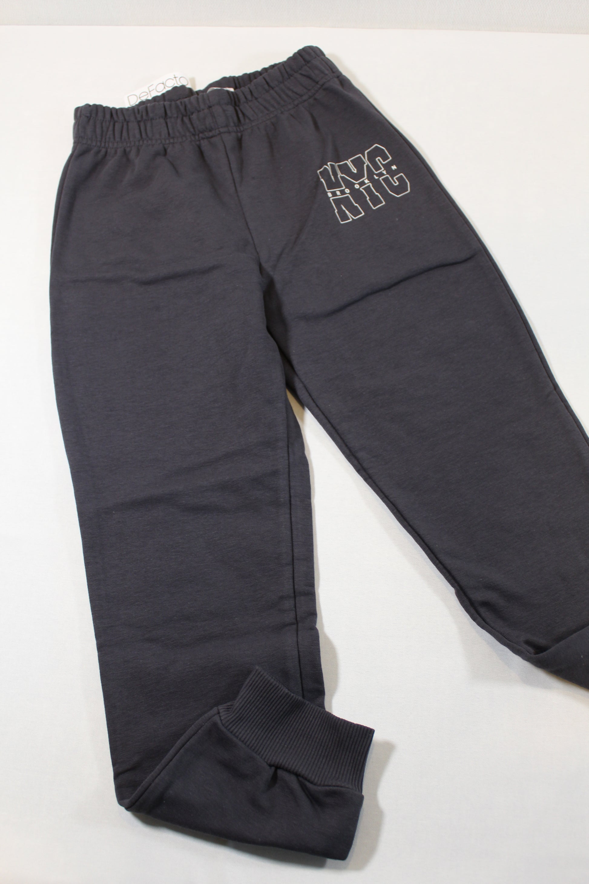 134/140 Moderne Jogginghose Mädchen