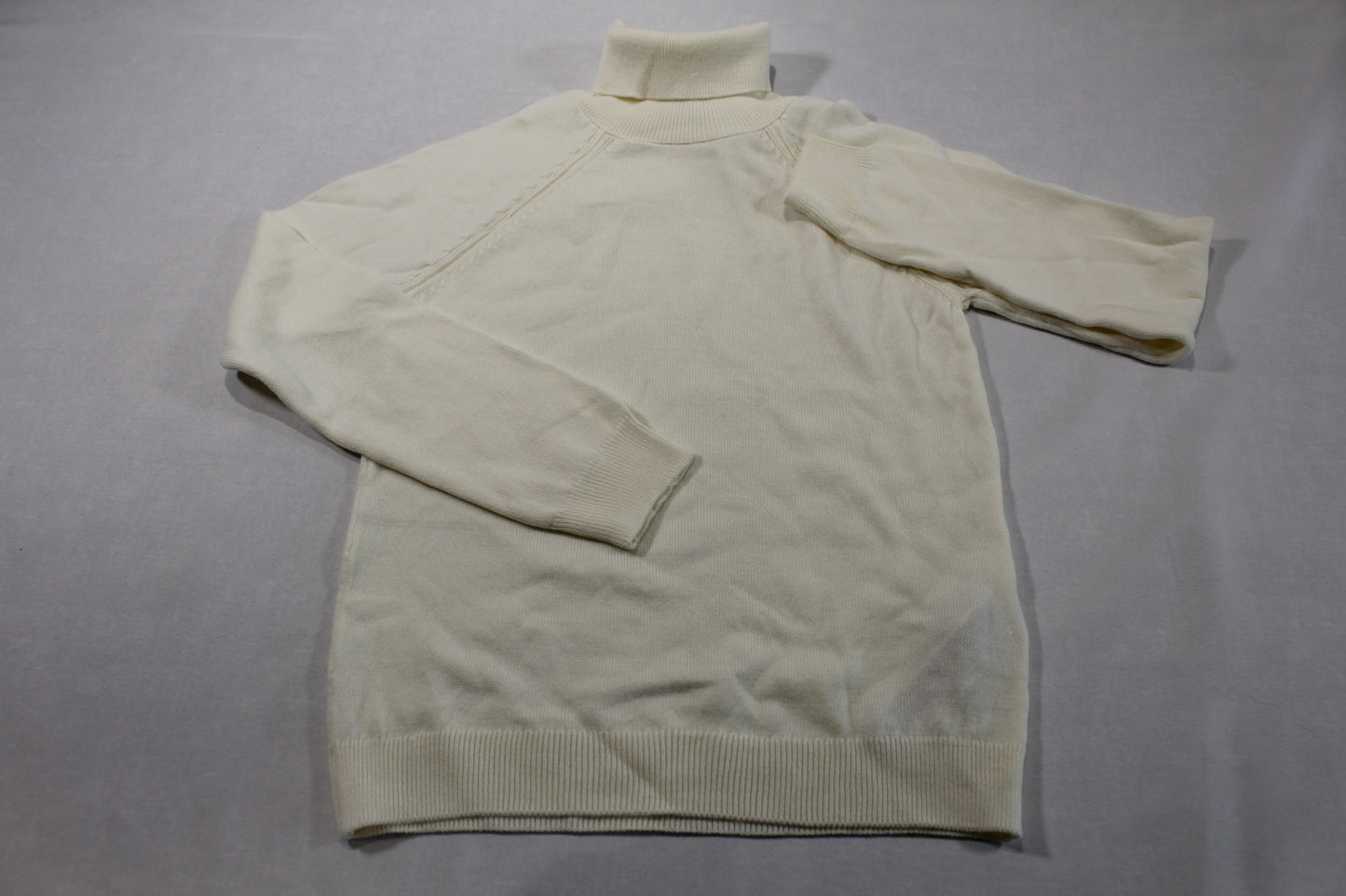 128/134 Leichter Rollkragen Pullover Mädchen