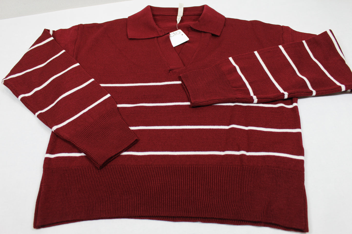 Rotgestreifter Pullover Mädchen 134/140