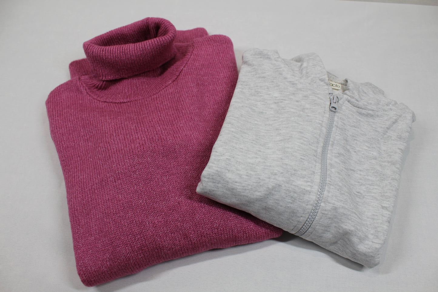Set Stylische Weste Grau Rollkragenpullover Pik Mädchen 134/140