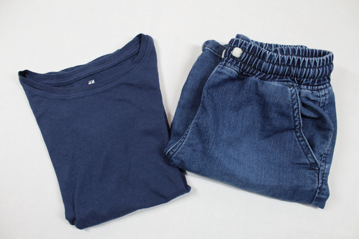 Set Blau T-Shirt Kurze Bluejeans Jungs 134/140