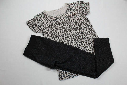 Set Leichtes T-Shirt Stylische Leggins Mädchen 146/152