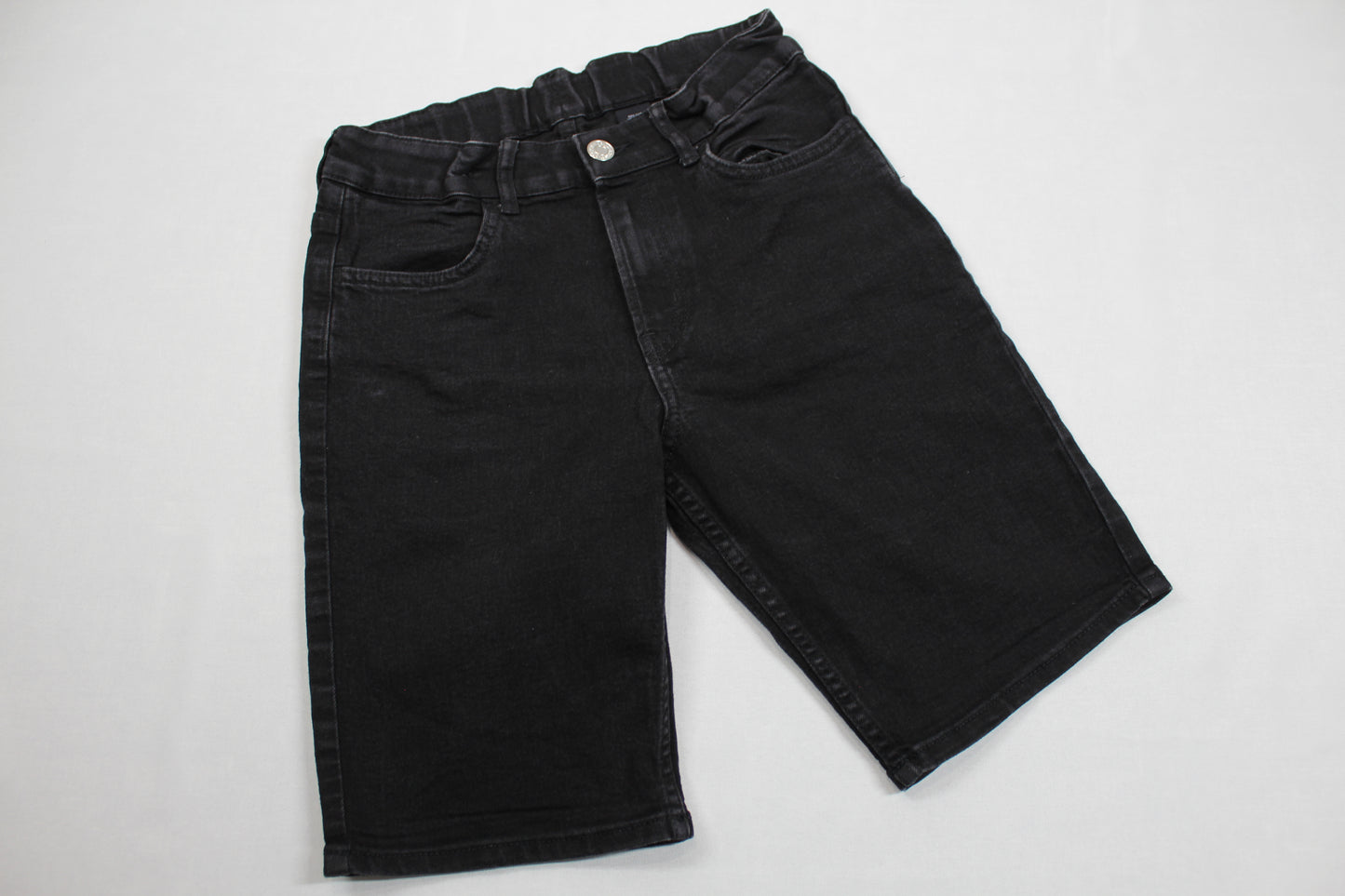 Dreierset Kurze Hosen Farbenfroh Jungs 146/152