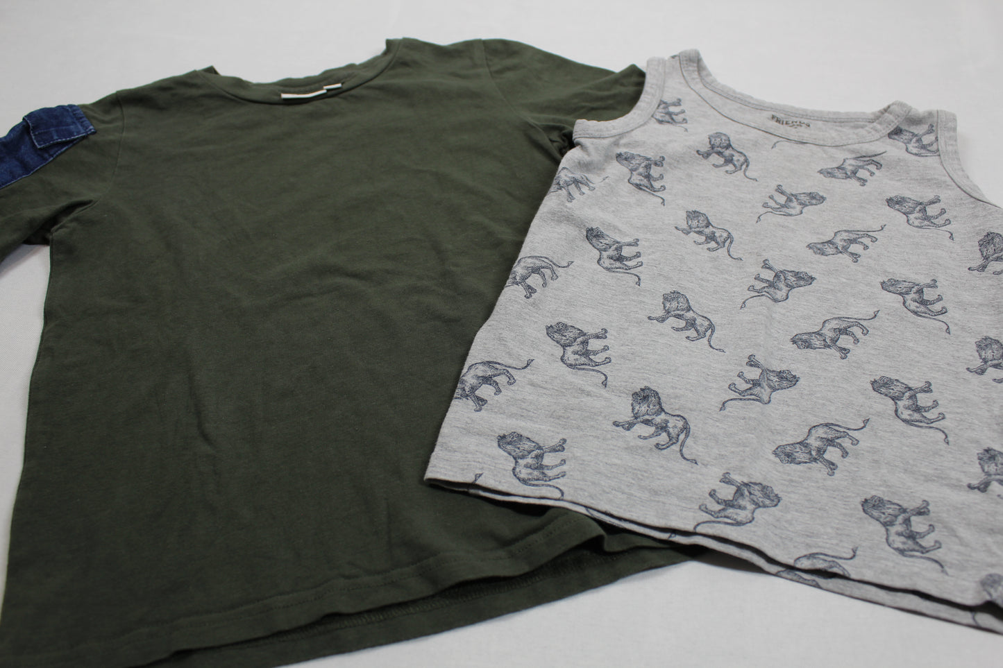 Set Zwei T-Shirts Uni Motiv Bluejeans Jungs 110/116