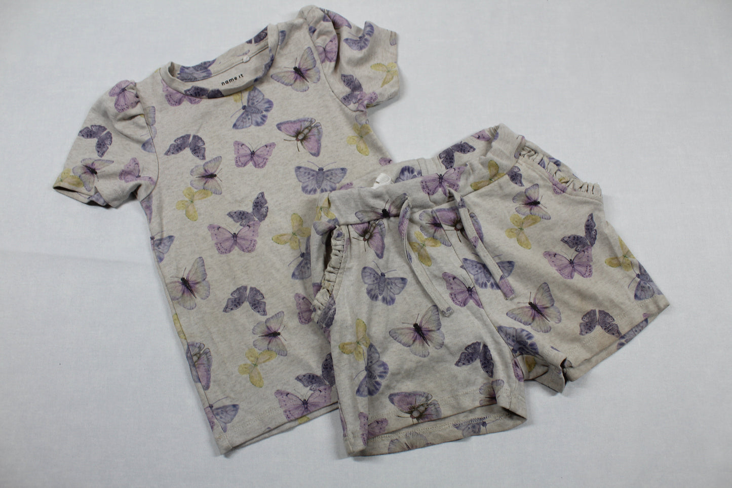 Set Kurze Hose passend T-Shirt Schmetterling Motiv Mädchen 98/104