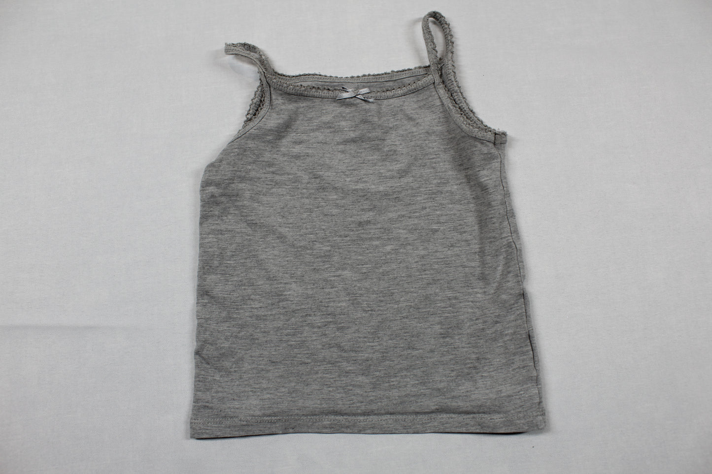 Set Uni T-Shirt Hellgrau Karierter Rock Mädchen 98/104