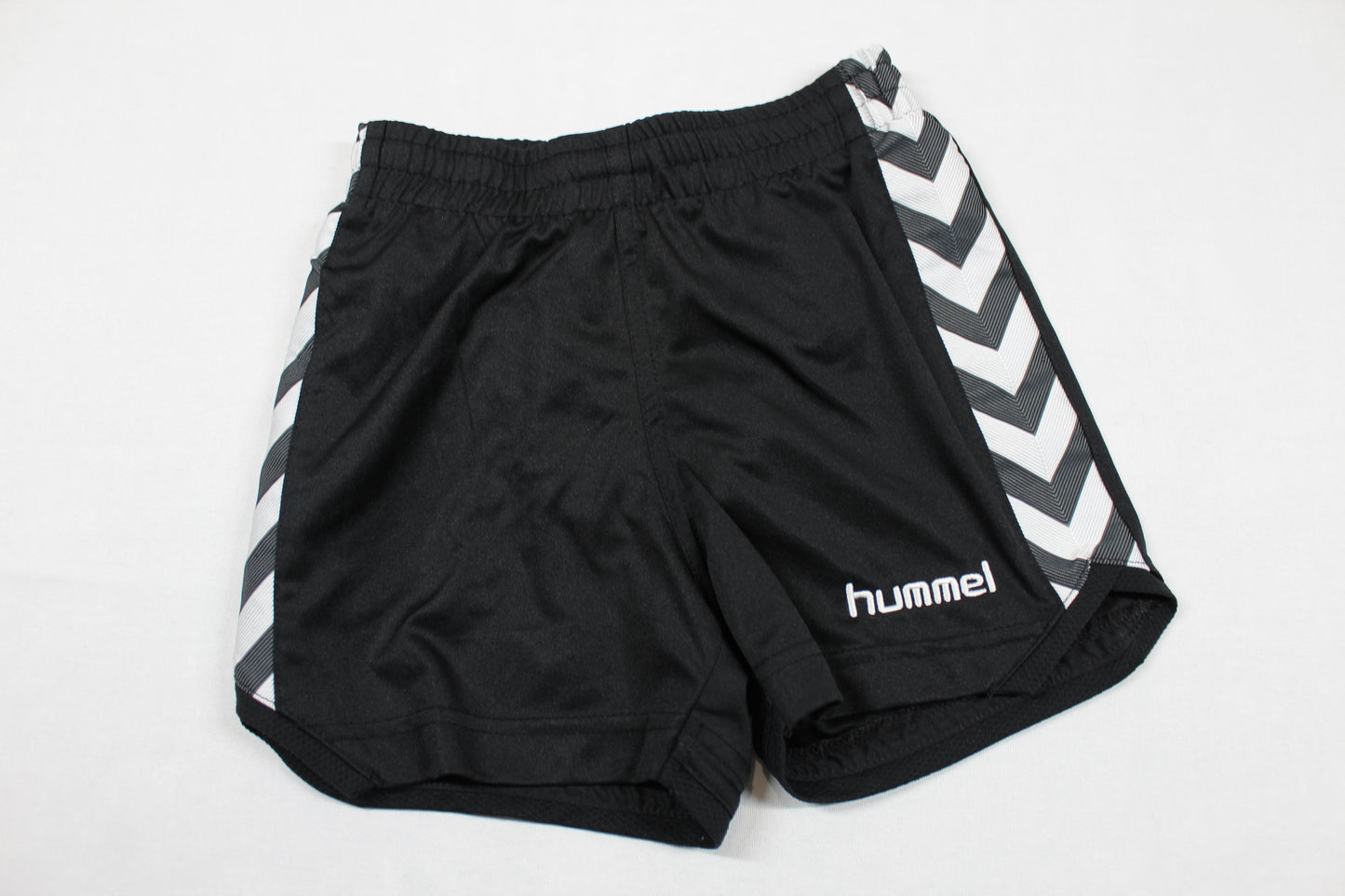 Set Uni T-Shirt Blau Schwarze  kurze Hose Jungs 98/104