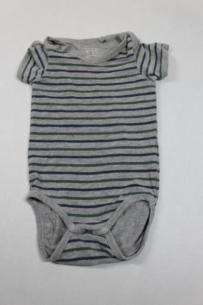 Dreierset Bodys SchwarzgrauGrün Jungs 74/80